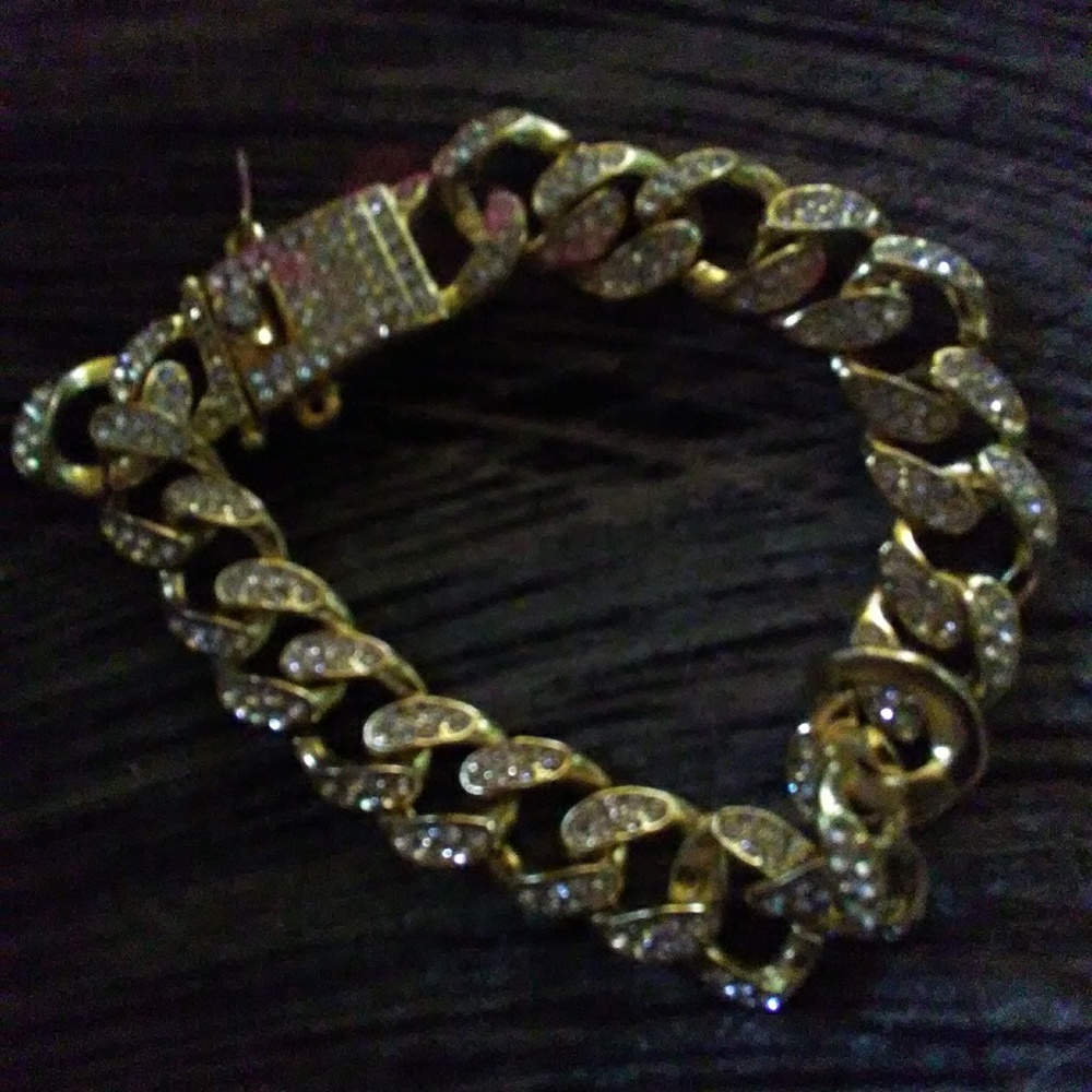 Braclet